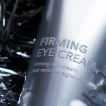 CELL FUSION C Firming Eye Cream в новогоднем интерьере